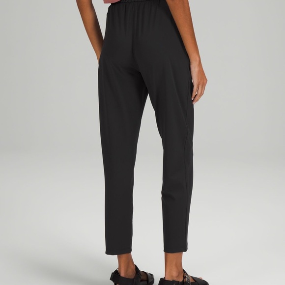 Lululemon stretch high rise pants - Picture 2 of 4